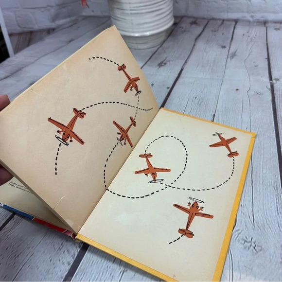 vintage easy reader book fly-away at the air show 1962 pilot airplane flying - Picture 6 of 8